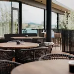 Hotel Loxone Campus *