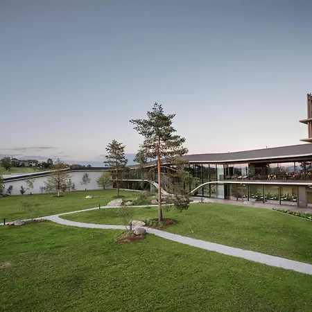 Szálloda Loxone Campus