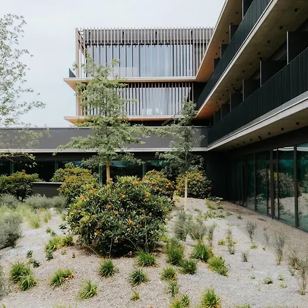 Szálloda Loxone Campus *