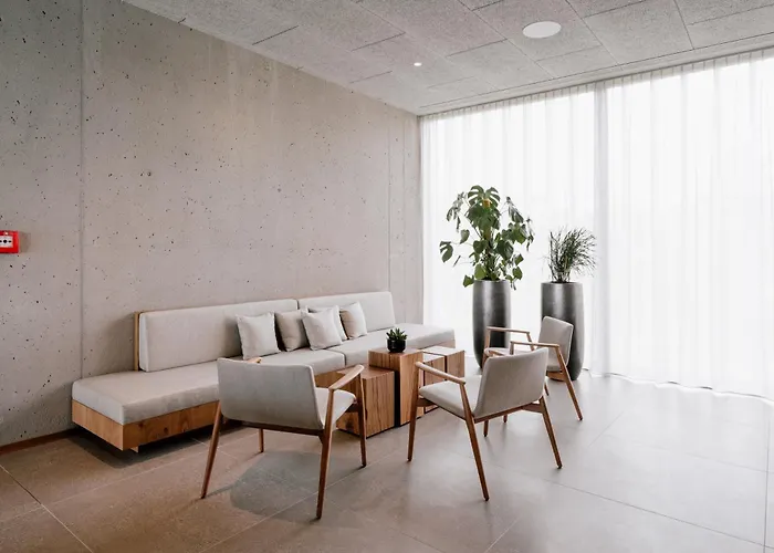 Hotel Loxone Campus *